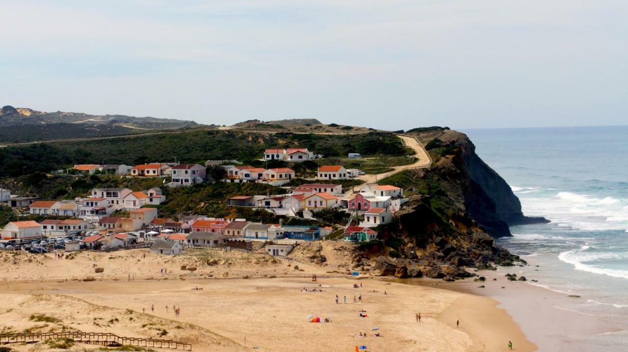 Monte Clérigo - Aljezur - Apartamento T2 Bagian luar foto